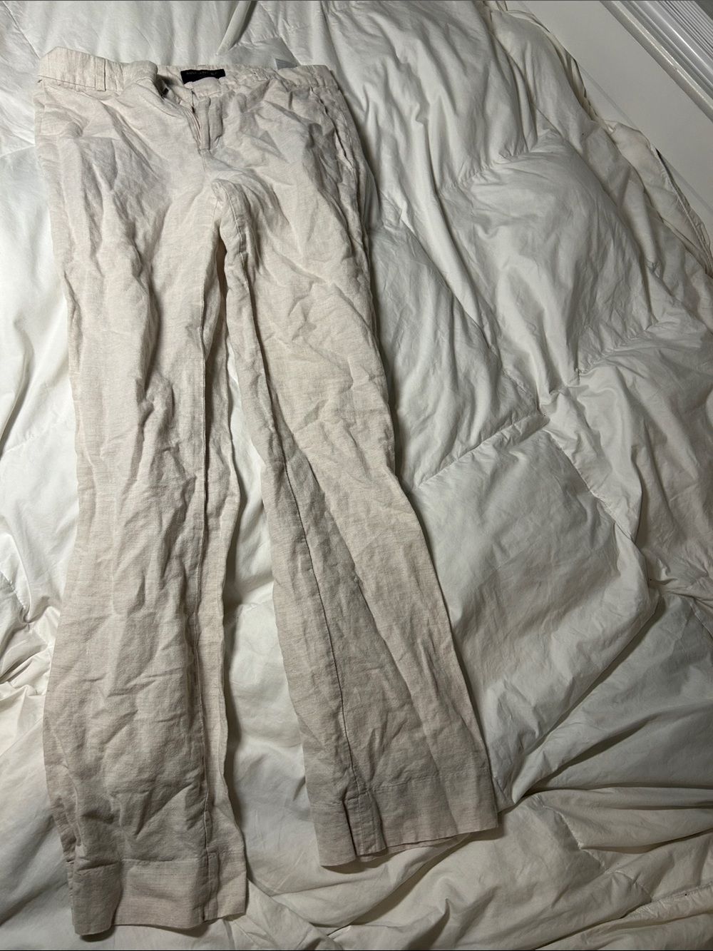 Banana Republic Light Cream Linen-Blend Chinos